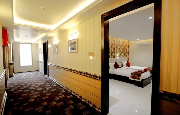 business hotels in pinnacle by 1589 hotels lucknow